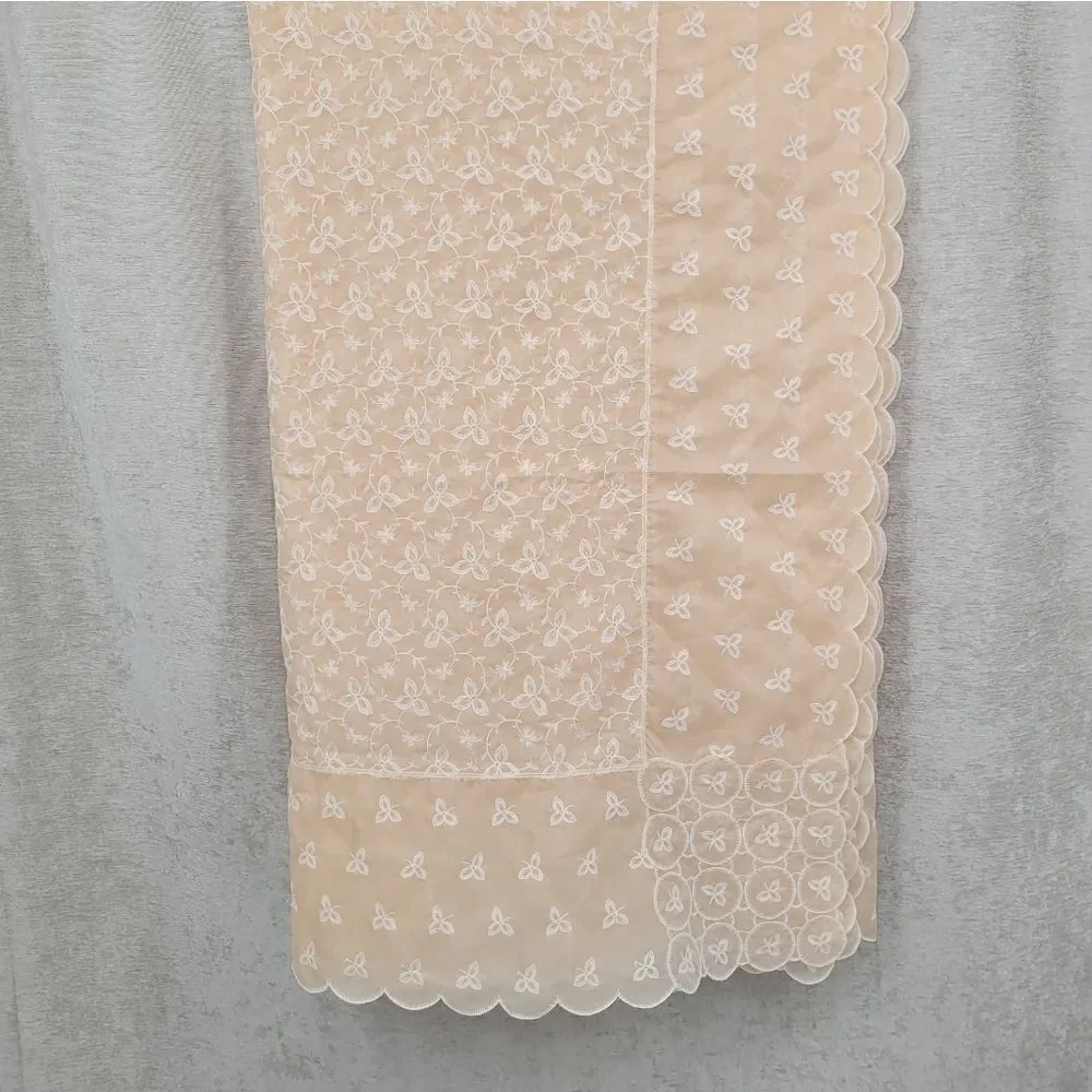 Tablecloth 88×70 Rectangle Vintage Peach with White Floral Embroidery Scalloped